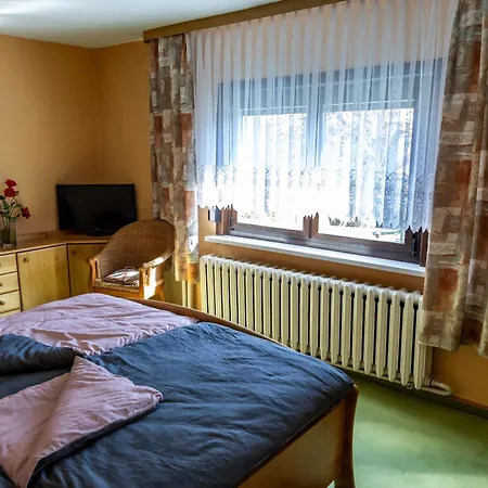 Berg-glueck, Ruhige Lage Mit Garten *