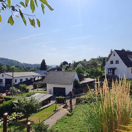 Berg-glueck, Ruhige Lage Mit Garten Apartment
