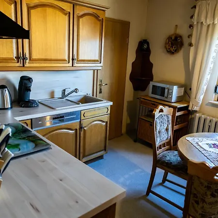 Berg-glueck, Ruhige Lage Mit Garten Διαμέρισμα Schmalkalden