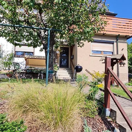 Apartment Berg-glueck, Ruhige Lage Mit Garten *