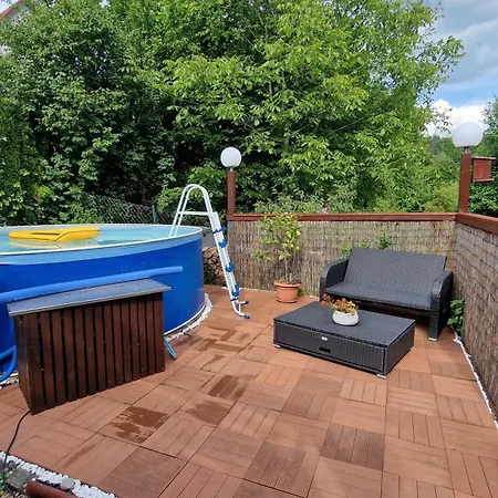 Berg-glueck, Ruhige Lage Mit Garten *